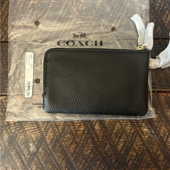 Coach Wallet - Picture 2 of 4